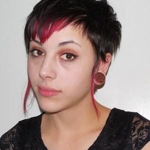 Meet your Posher, Mel